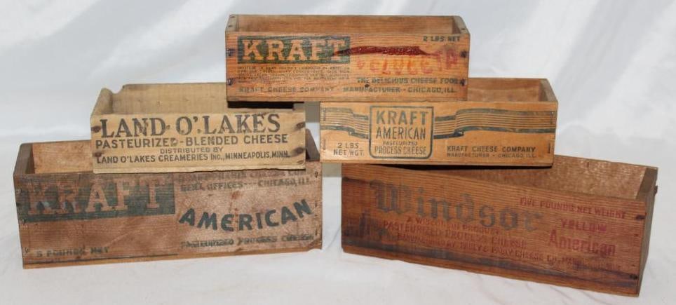 Group of 5 Wooden Cheese Advertising Boxes; Kraft, Land-O-Lakes, Windsor: Sizes range from 2 lbs to 5 lbs
