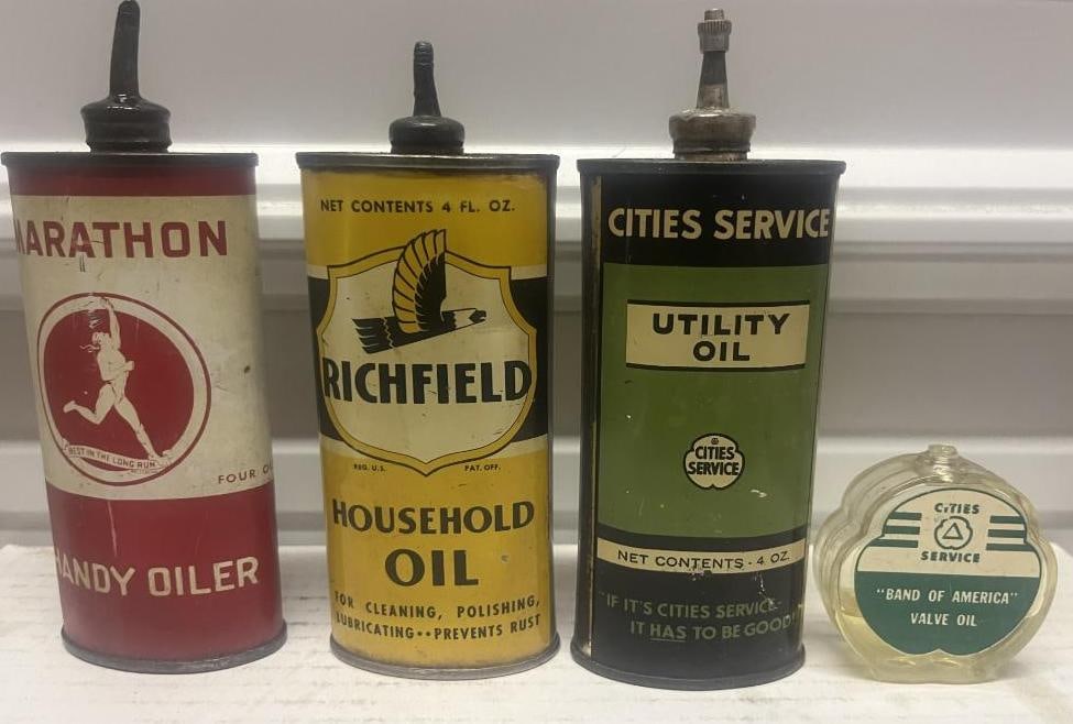 Group of 4 Household Oiler Cans Richfield, Cities Service, Marathon (1 of 2)