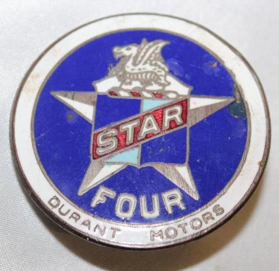 1926-1927 Durant Star Four Radiator Emblem Badge (1 of 2)