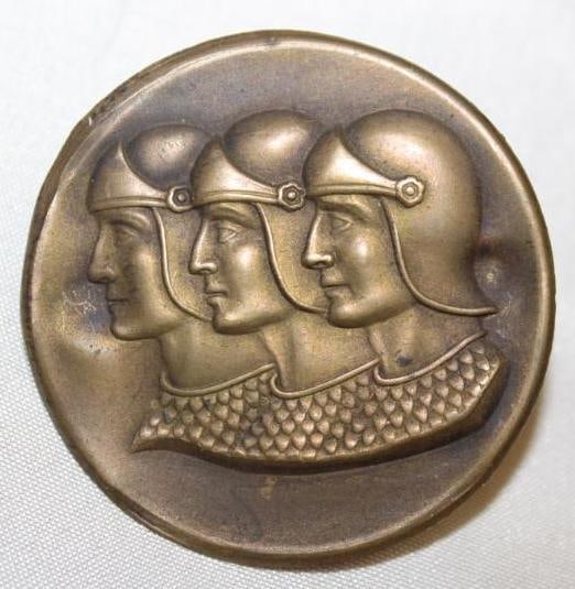 1932-1933 Graham Paige Radiator Emblem Badge (1 of 2)