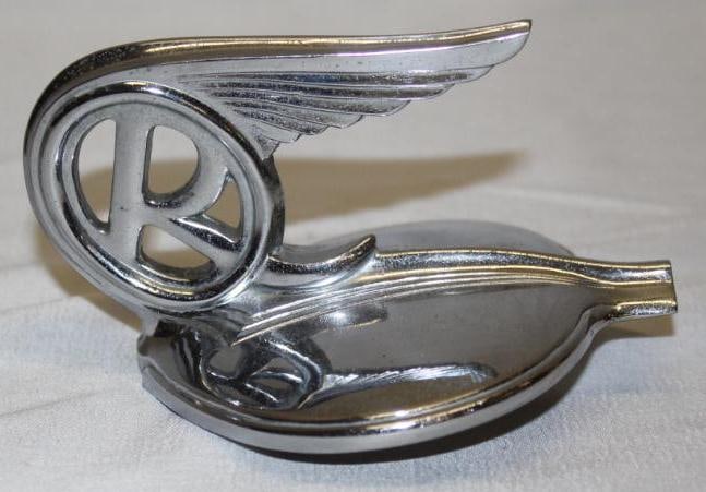 1931-1933 Studebaker Rockne Winged "R" Radiator Mascot Hood Ornament (1 of 3)