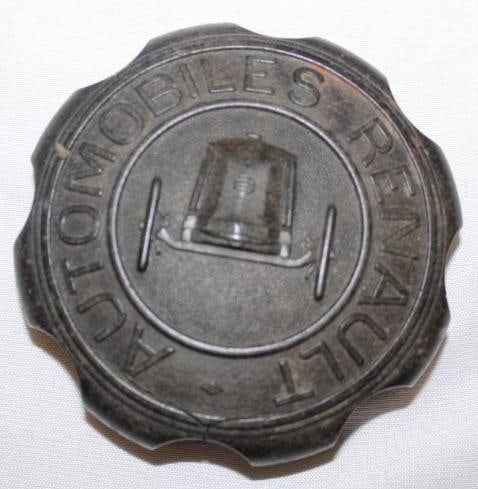 1920's Renault Bakelite Radiator Cap: 3" diameter