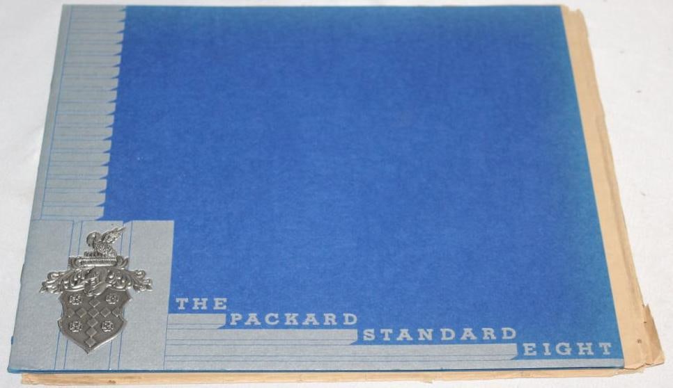 1932 Packard Standard Eight Sales Brochure Book (1 of 10)