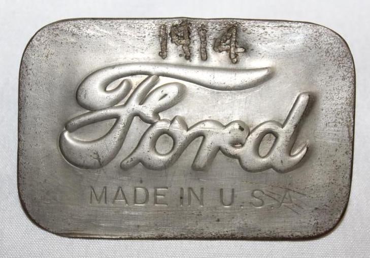 1914 Ford Model T Firewall Emblem Badge (1 of 2)