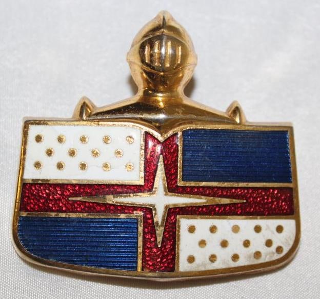 1950 Lincoln Trunk Emblem Badge (1 of 2)