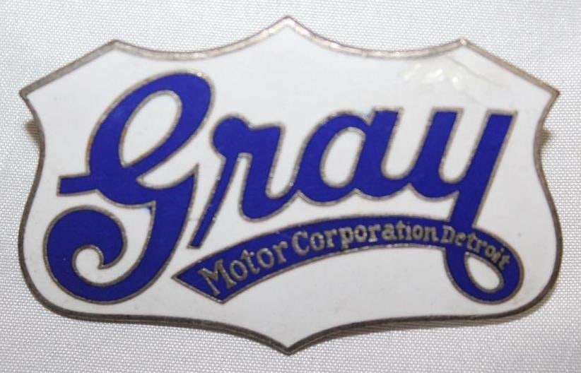 1925-1926 Gray Radiator Emblem Badge (1 of 2)