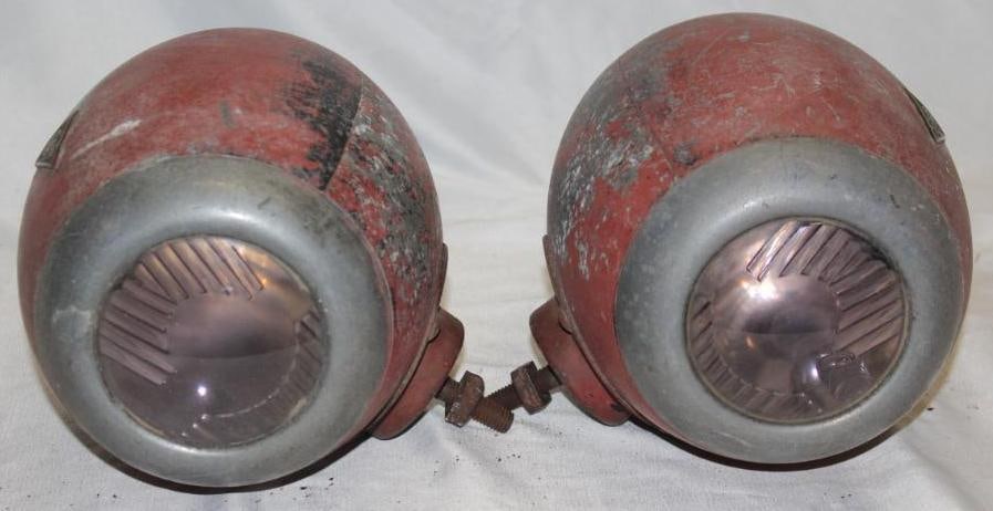 Pair of E&J Type 20 Accessory Headlights (1 of 7)