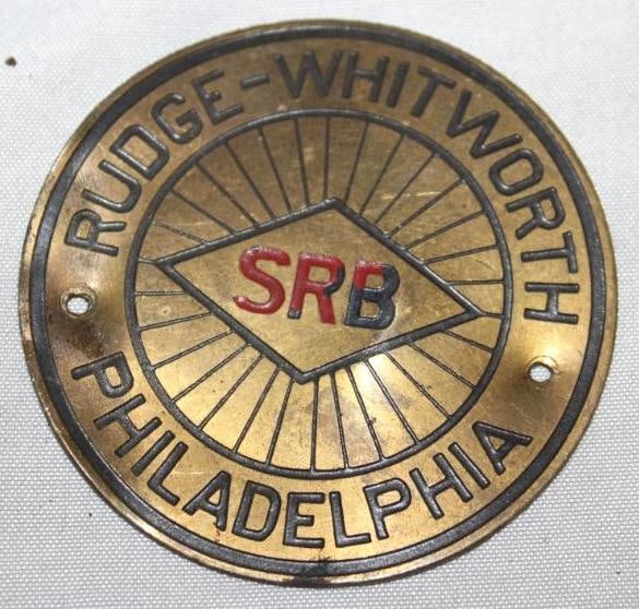 Rudge Whitworth Wire Wheel Emblem Badge: 2.25" diameter