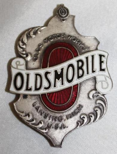 1917-1924 Oldsmobile Radiator Emblem Badge (1 of 2)