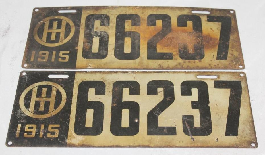 Pair of 1915 Ohio License Plates (1 of 4)