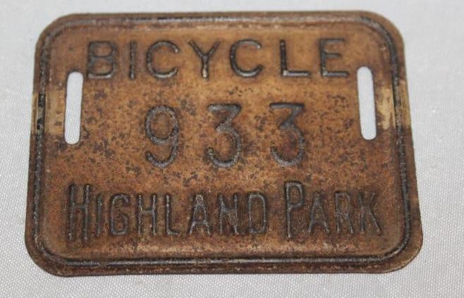 Highland Park Michigan Bicycle License Plate #933 (1 of 2)