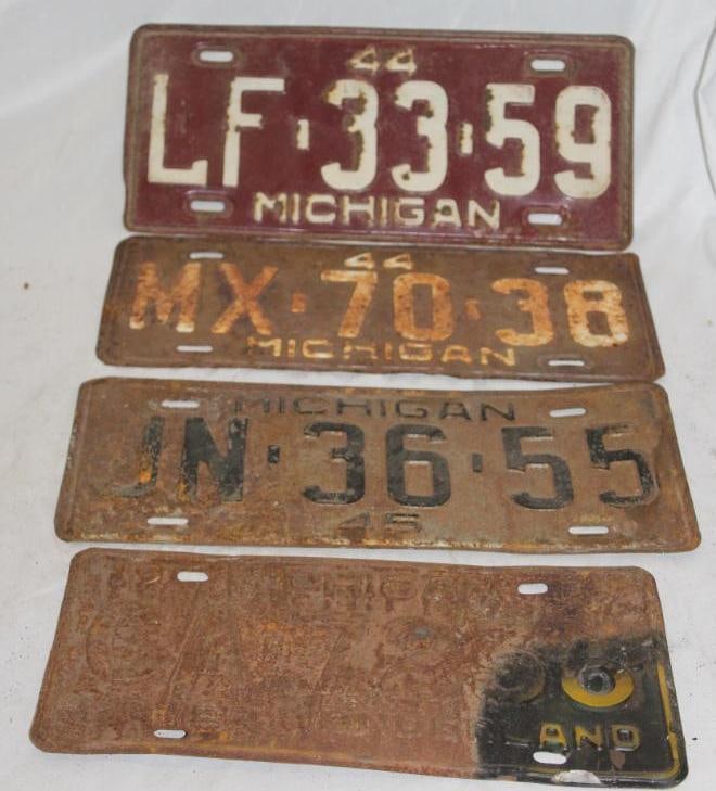 Group of 4 1940's & 1950's  Michigan MI License Plates (1 of 4)