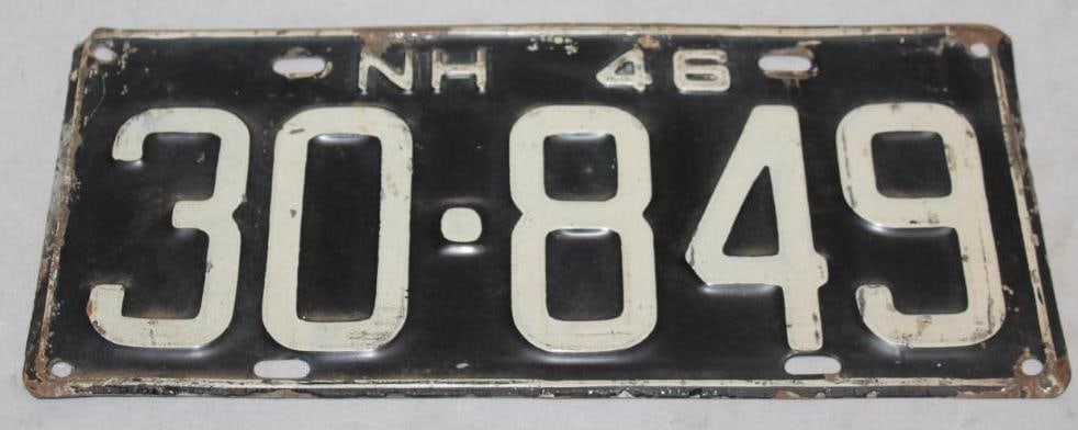 1946 New Hampshire NH License Plate (1 of 2)