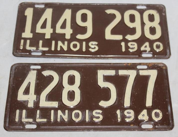 Group of 2 1940 Illinois IL License Plates (1 of 4)