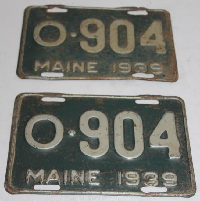 Pair of 1939 Maine ME License Plates; Short 3-Digit #904: 8.75" x 6"