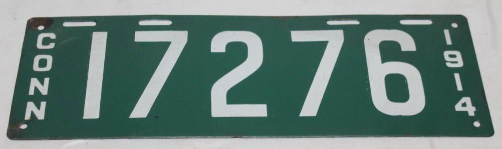 1914 Connecticut CT Porcelain License Plate (1 of 2)