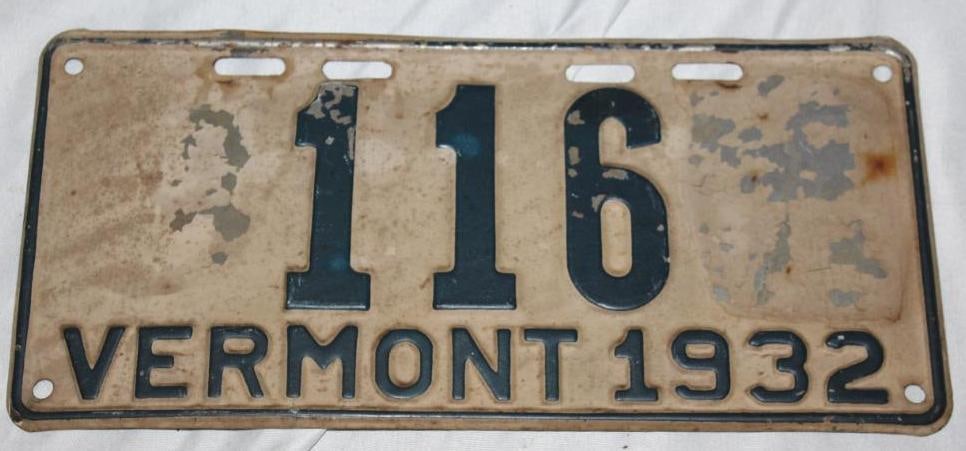 1932 Vermont VT License Plate Short 3 Digit #116: 12.25" x 6"; paint is flaking