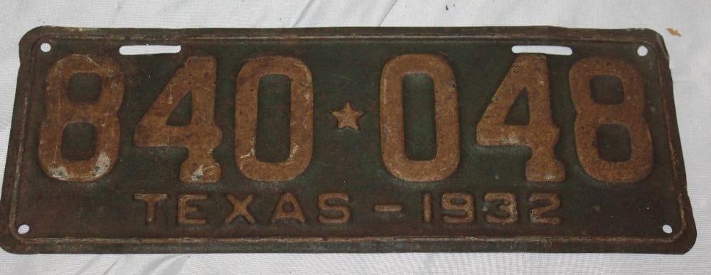 1932 Texas TX License Plate (1 of 2)