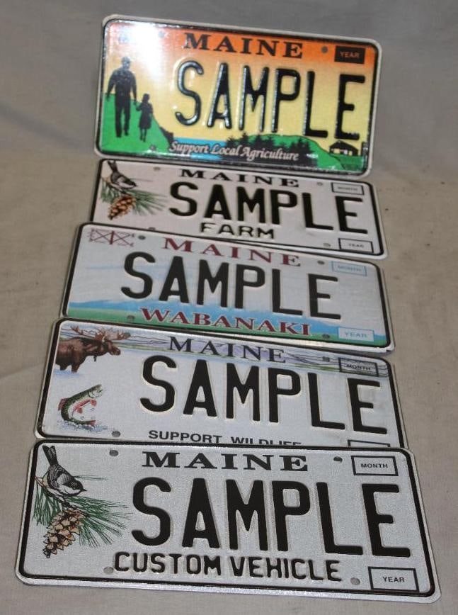 Group of 4 Maine ME Sample License Plates (1 of 5)