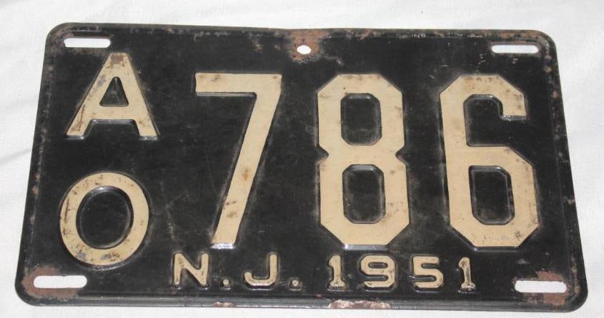 1951 New Jersey NJ License Plate 3 Digit 786 (1 of 2)