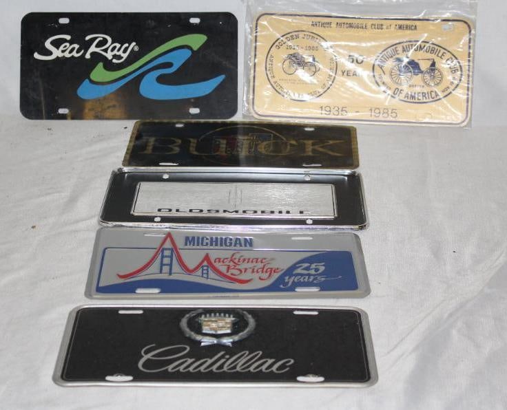 Group of 6 Auto Dealer License Plates, Mackinac Bridge, AACA, Sea Ray (1 of 5)