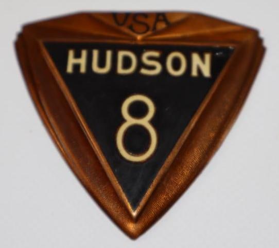 1930-1931 Hudson 8 Radiator Emblem Badge (1 of 2)