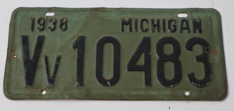 1938 MI Michigan Veteran License Plate WWI (1 of 2)