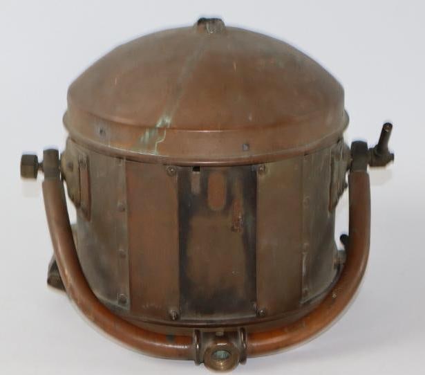 Rushmore Sealight Brass Spotlight (1 of 6)