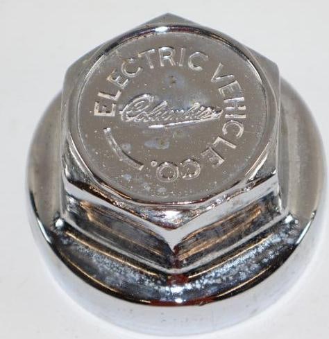Columbia Electric Vehicle Co Automobile Threaded Hubcap (1 of 2)