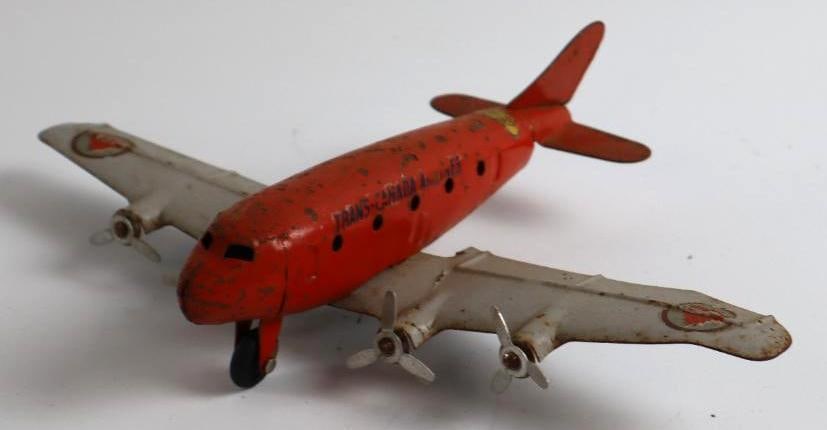 1940's Lincoln Toys Pressed Steel Toy Airplane (1 of 3)