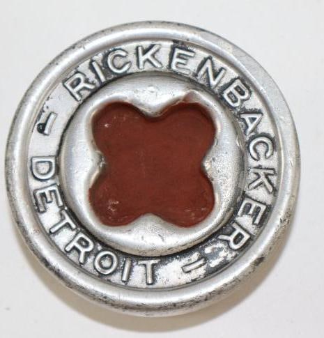 Rickenbocker Automobile Threaded Hubcap: 2.5" diameter