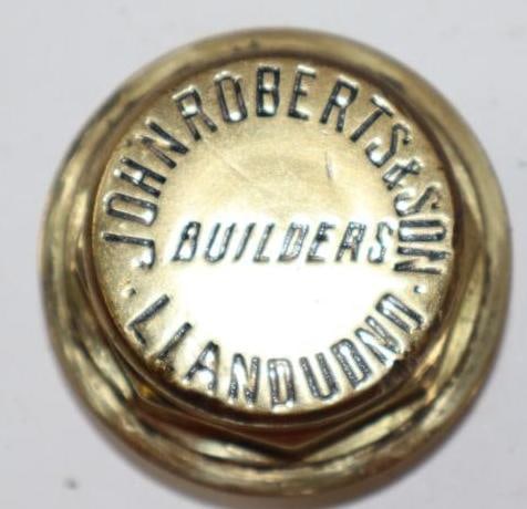 John Roberts & Son Brass Automobile Threaded Hubcap (1 of 2)