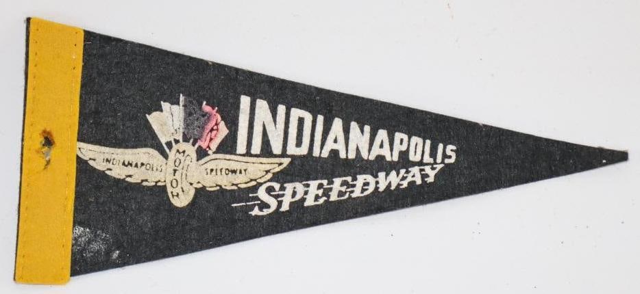 Indianapolis Motor Speedway Felt Pennant: 9" x 3.75"