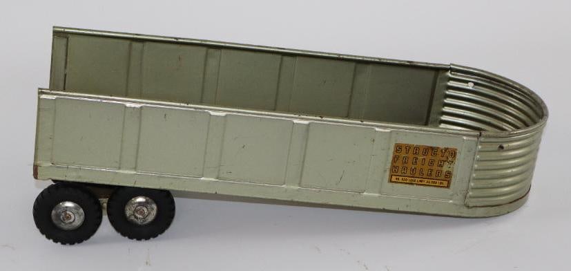 1950's Structo Pressed Steel Freight Hauler Semi Truck Flatbed (1 of 4)