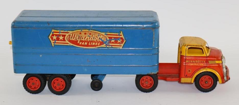 1950's Wyandotte Construction Pressed Steel Van Line Semi Truck (1 of 5)