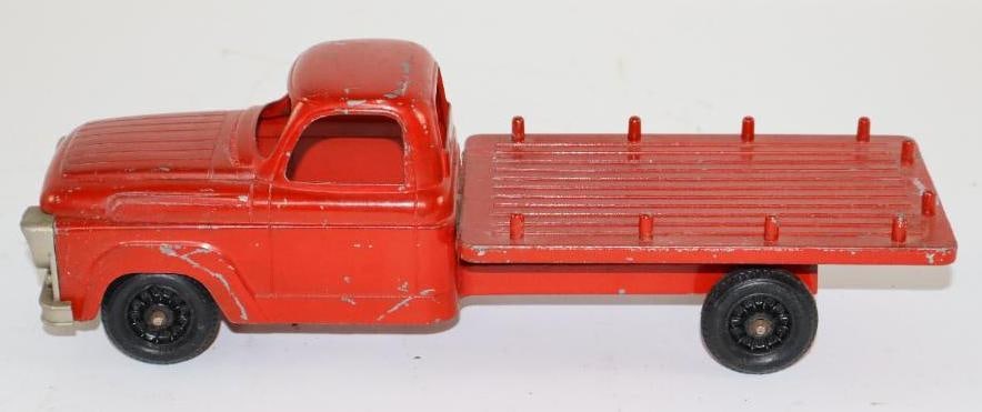 1950's-1960's Hubley Kiddie Toy Stakebed Truck: 9.5"