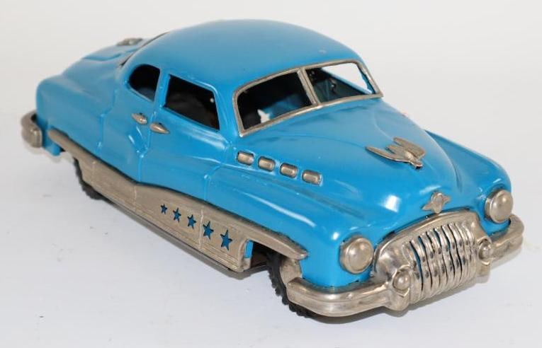 1940's-1950's Blue Buick Sedan Friction Tin Toy Car from Japan (1 of 3)