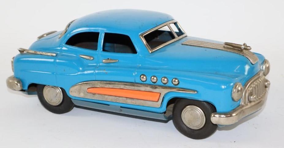 1940's-1950's Masudaya Blue Buick Sedan Friction Tin Toy Car from Japan (1 of 3)
