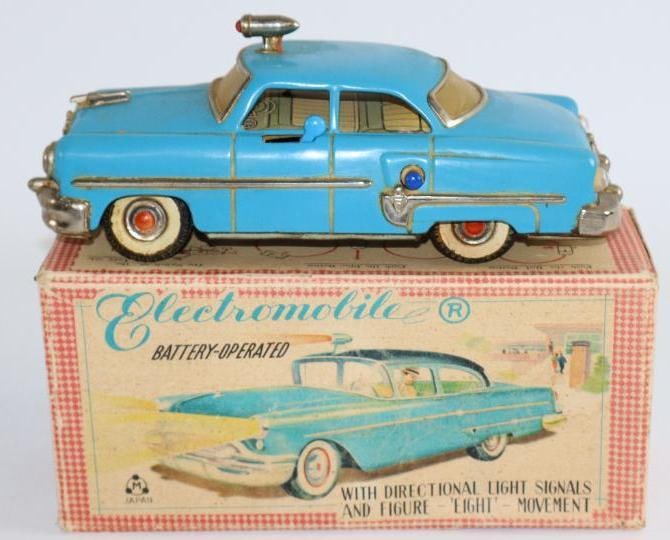1950's Mizuno Electromobile Sedan Battery Operated Tin Toy Car w/ Box: 8.5"