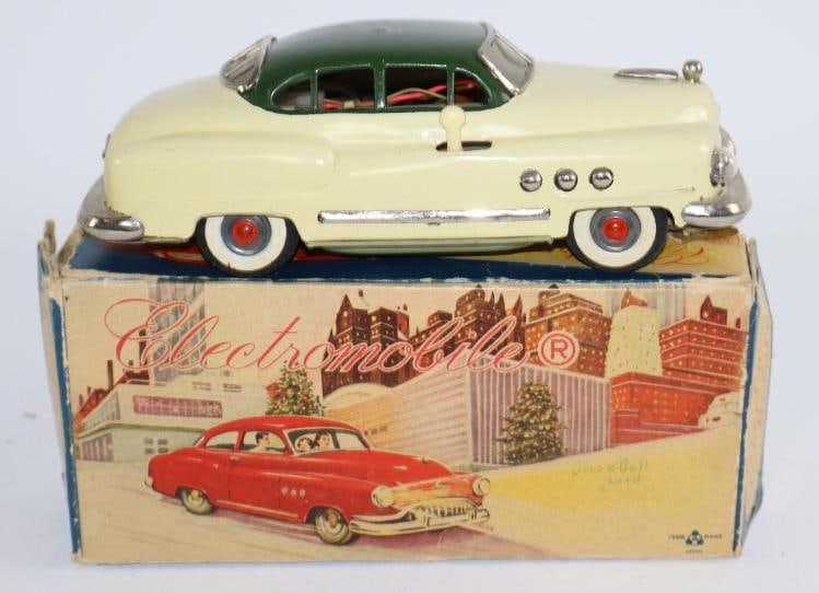 1950's Mizuno Electromobile Sedan Battery Operated Tin Toy Car w/ Box: 8.5"
