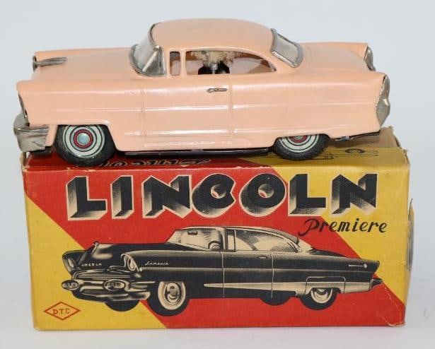 Daiwa Lincoln Premier Coupe Friction Tin Toy Car w/ Box (1 of 3)