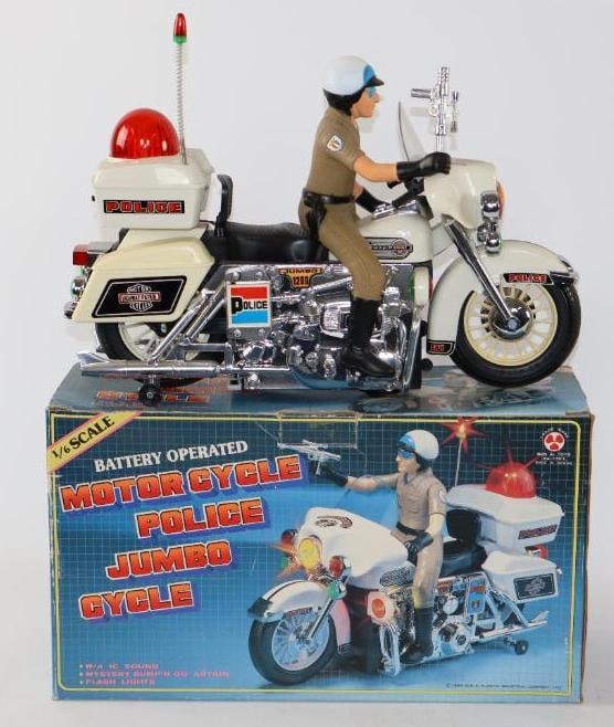1980's Battery Operated Motorcycle Police Jumbo Cycle 1/6th Scale Model by Son Ai Toys (1 of 3)