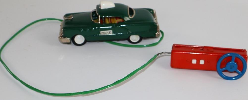 1940's-1950's Line Mar Police Green Coupe Battery Operated w/ Remote Control Tin Toy Car from Japan (1 of 3)
