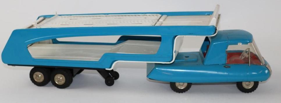 1950's Marx Tin Type Friction Car Carrier (1 of 3)