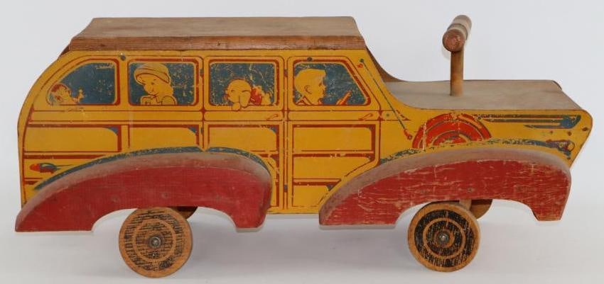1940's Cass Playboy Ride On Wooden Bus: 31"