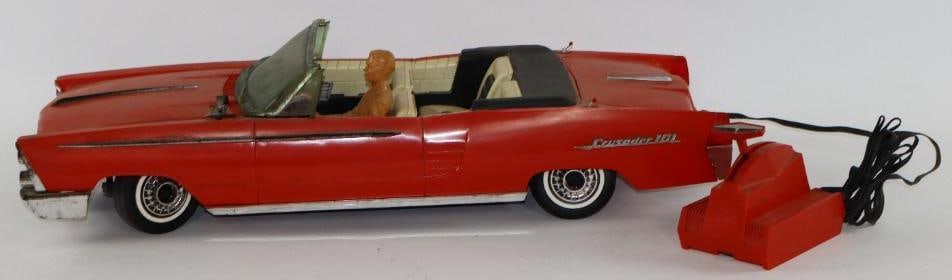 1960's Crusader 101 Plastic 2 Door Convertible Battery Operated Remote Control Car (1 of 3)