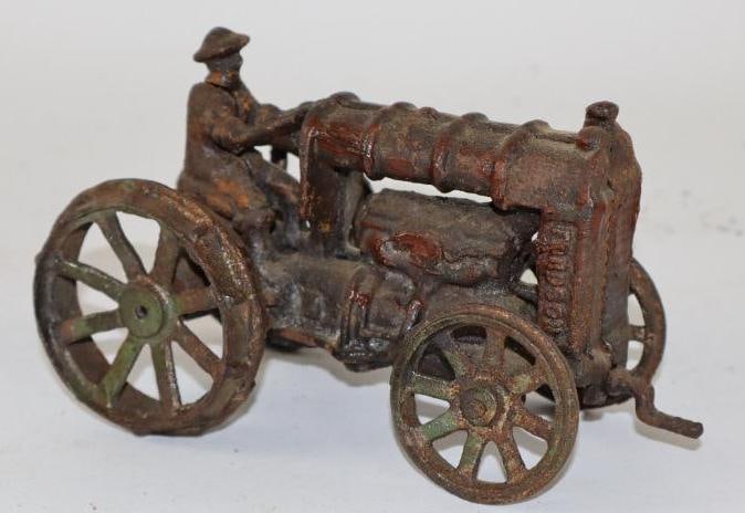 1920's Fordson  Cast Iron Toy Tractor (1 of 3)
