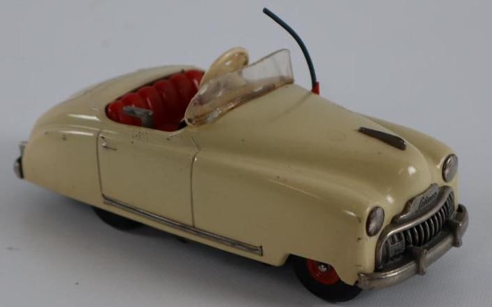 1950's -1960's Schuco 2 Seater Coupe Convertible Wind Up Tin Toy Car Made in US Zone Germany (1 of 3)