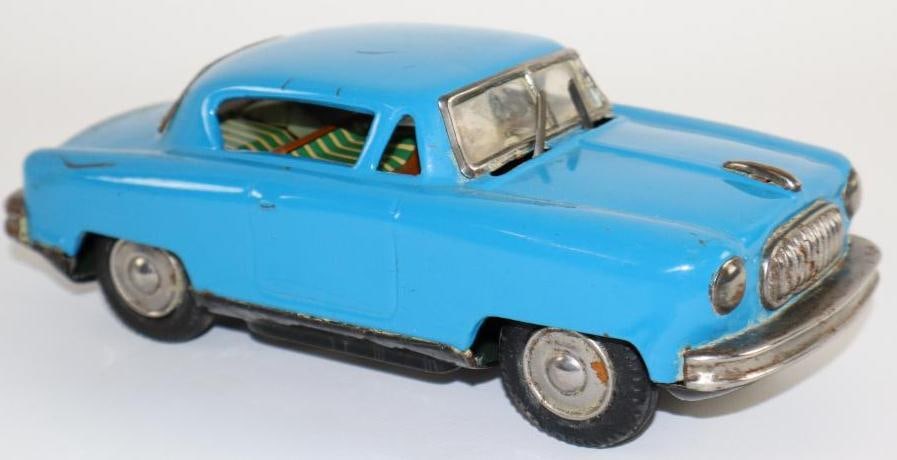 1950's -1960's Harina Coupe Blue w/ Moving Windshield Wipers Friction Tin Toy Car From Japan (1 of 3)