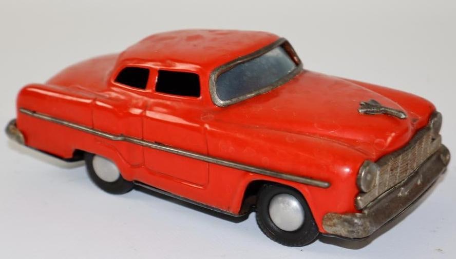 1950's - 1960's Cadillac Sedan Friction Toy Tin Car From Japan (1 of 3)